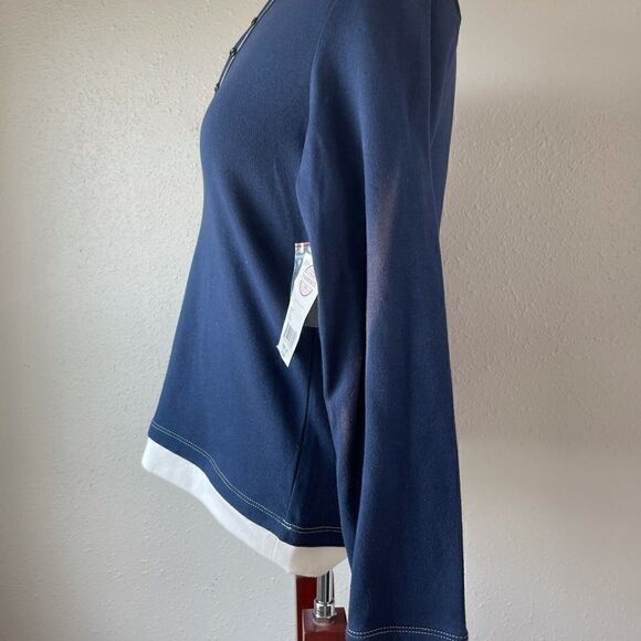 NWT Passports Women’s Top Size M - Picture 4 of 6